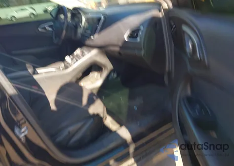 2015 Chrysler 200 Limited z USA, uszkodzony, nr VIN 1C3CCCAB7FN616817